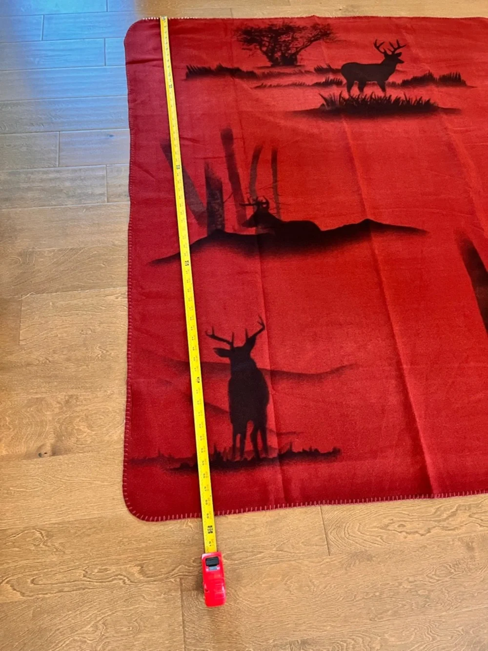 Columbia: Throw / Travel Blanket 59” x 50” Dark Red w/ Outdoor - Wildlife Scenes